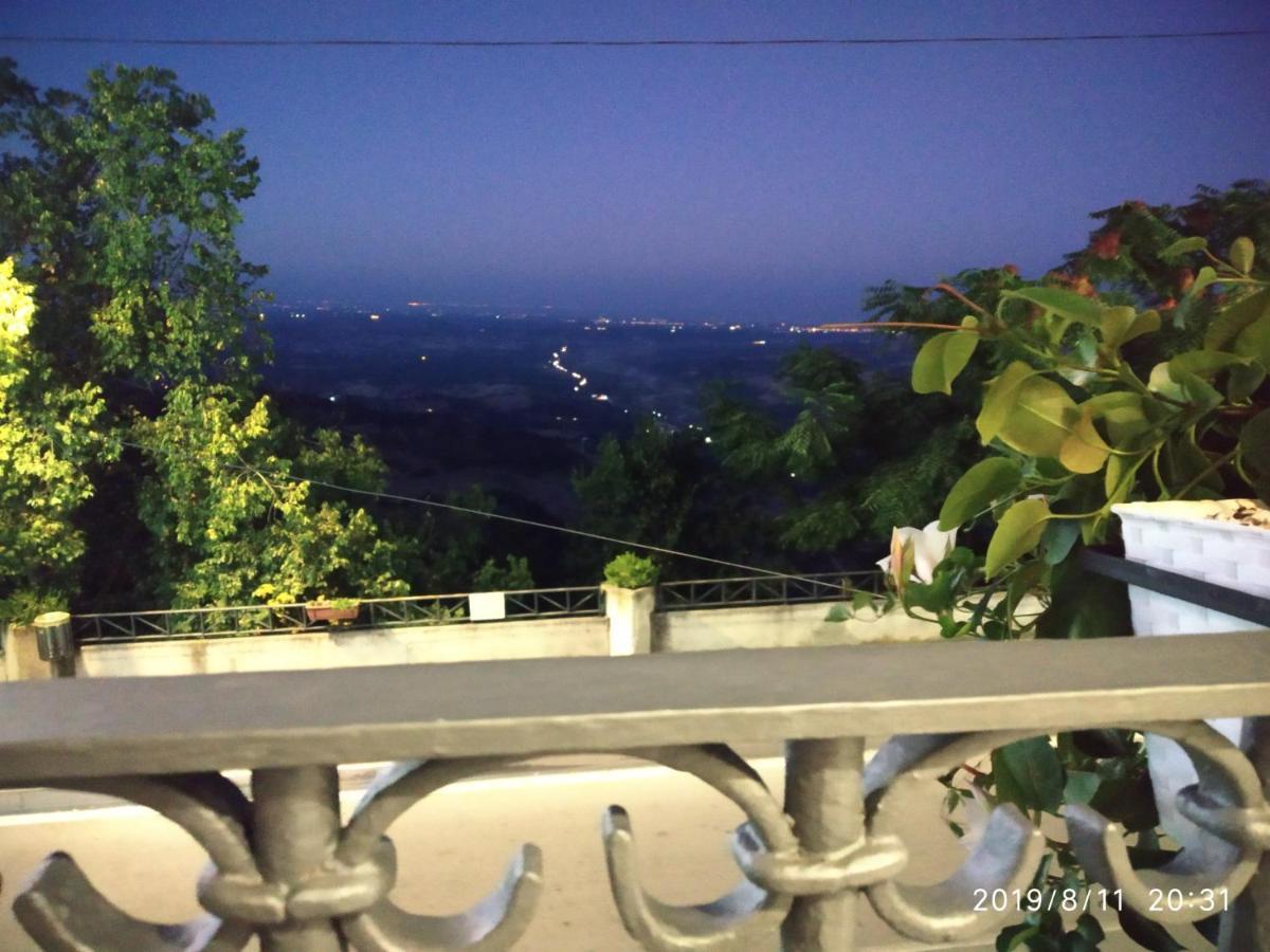 La Casa Dei Panorami Di Colobraro Exterior foto
